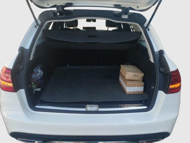 MERCEDES-BENZ C 220 usata, con Sistema di navigazione