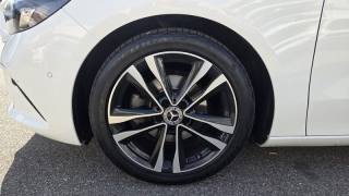 MERCEDES-BENZ B 180 usata, con Controllo automatico clima