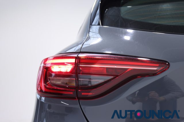 RENAULT Clio usata, con Telecamera per parcheggio assistito