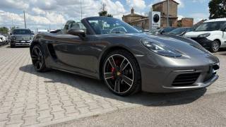 PORSCHE 718 Spyder usata 24