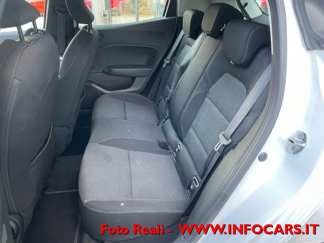 RENAULT Clio usata, con Autoradio