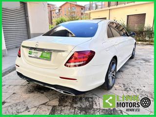 MERCEDES-BENZ E 220 usata, con Boardcomputer