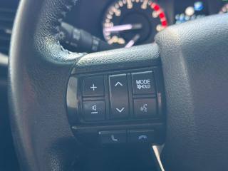 TOYOTA Hilux usata, con Autoradio digitale