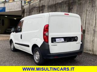 OPEL Combo usata, con Controllo trazione