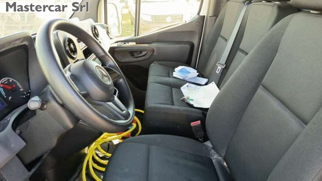 MERCEDES-BENZ Sprinter usata, con Autoradio