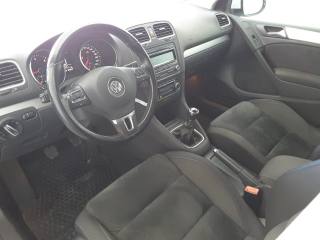 VOLKSWAGEN Golf usata, con Autoradio
