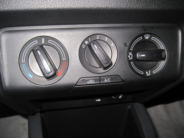 SKODA Fabia usata 13