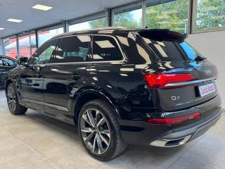 AUDI Q7 usata, con Autoradio