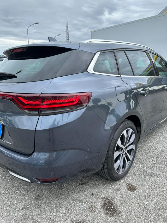 RENAULT Megane usata, con Autoradio
