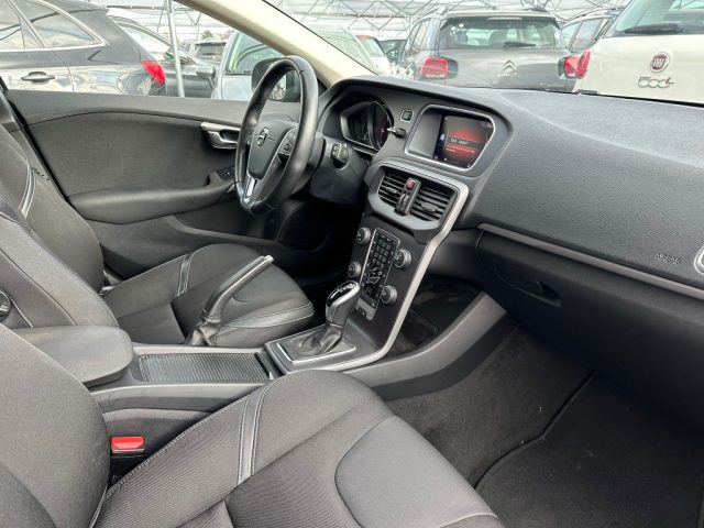 VOLVO V40 usata, con Fari Xenon