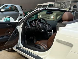 AUDI R8 usata, con USB