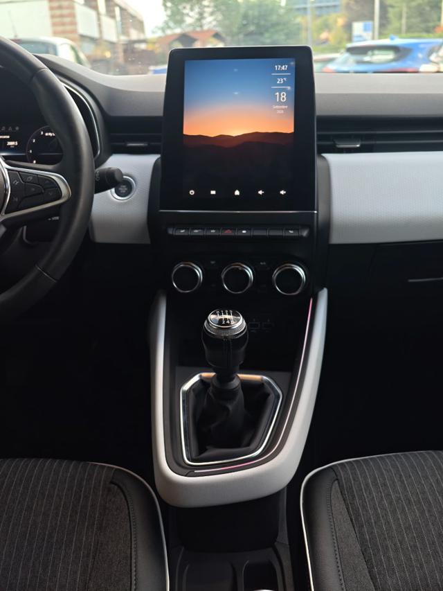 RENAULT Clio usata, con Climatizzatore