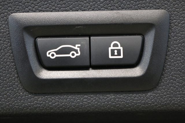 MINI Countryman usata, con Fari LED