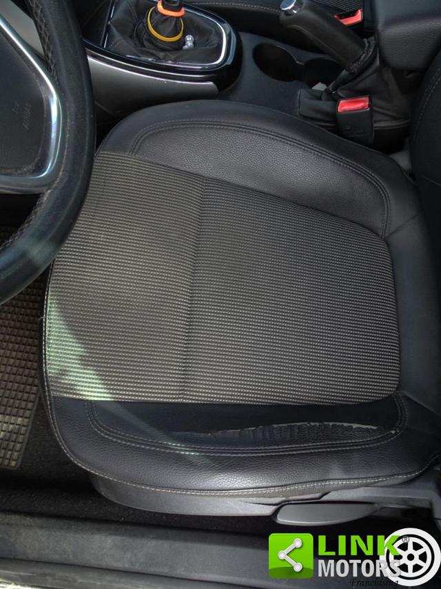 OPEL Astra usata, con Sedile posteriore sdoppiato