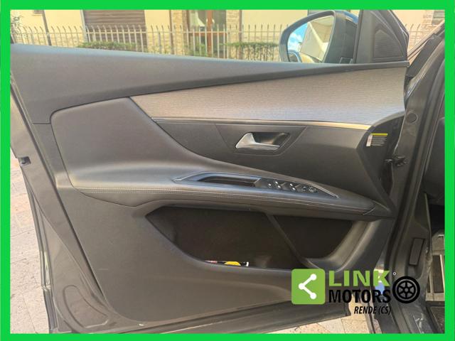 PEUGEOT 3008 usata, con Chiusura centralizzata telecomandata
