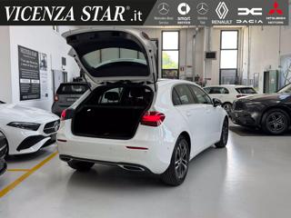 MERCEDES-BENZ A 200 usata, con USB