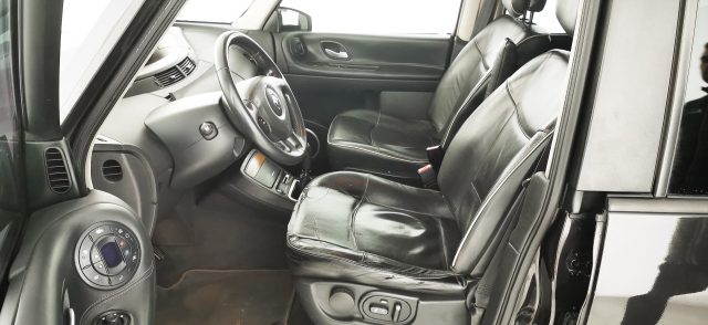 RENAULT Grand Espace usata 9