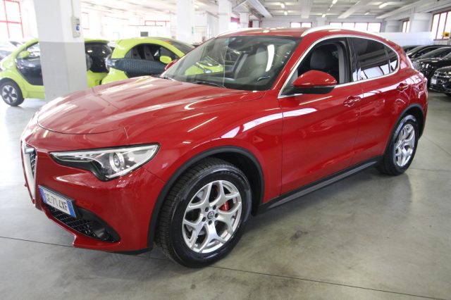 ALFA ROMEO Stelvio usata, con Airbag