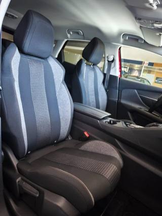 PEUGEOT 3008 usata, con Fendinebbia