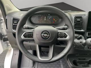 OPEL Movano usata, con Sensori di parcheggio posteriori