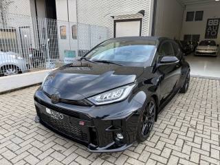 TOYOTA Yaris usata, con Airbag