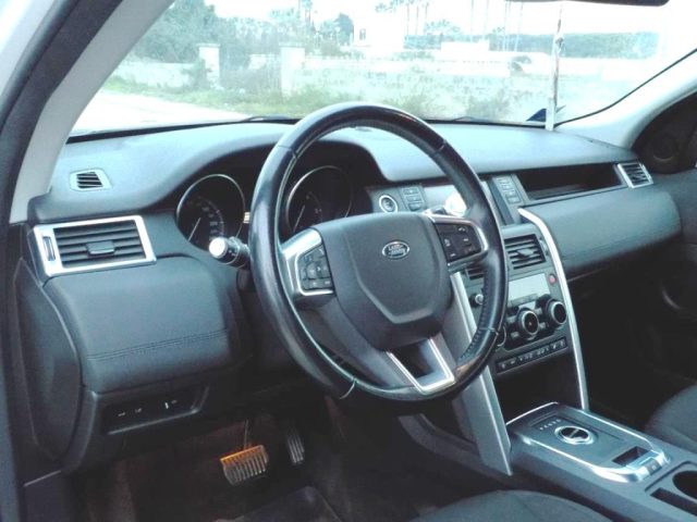 LAND ROVER Discovery Sport usata, con Controllo trazione