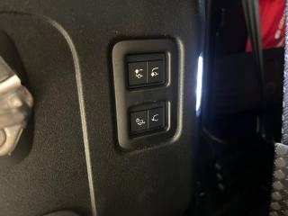 LAND ROVER Defender usata, con ESP