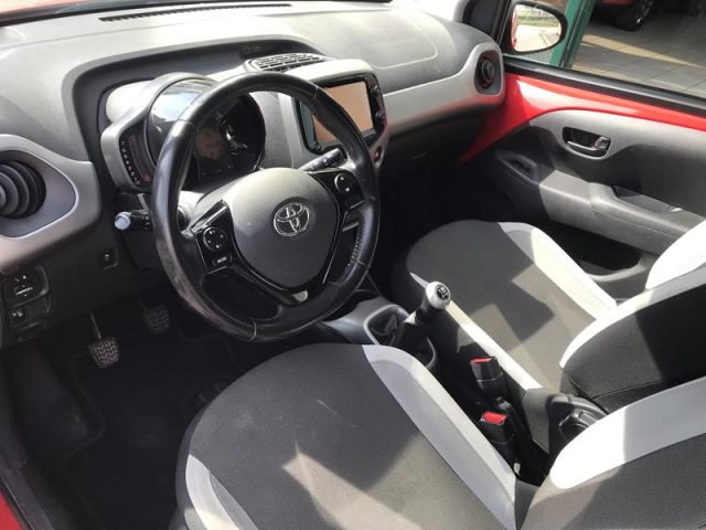 TOYOTA Aygo usata, con Fendinebbia