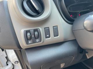 RENAULT Trafic usata 13