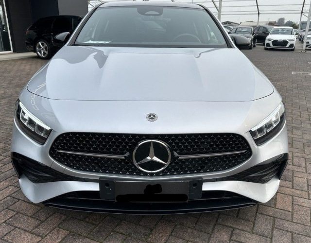 MERCEDES-BENZ A 200 usata, con Cerchi in lega