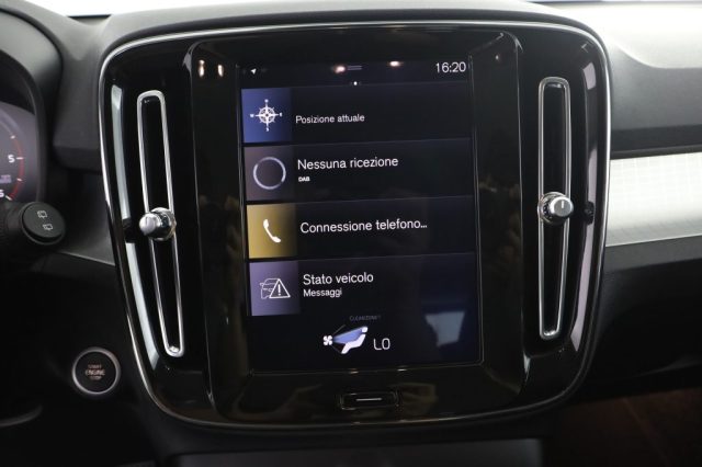 VOLVO XC40 usata 10