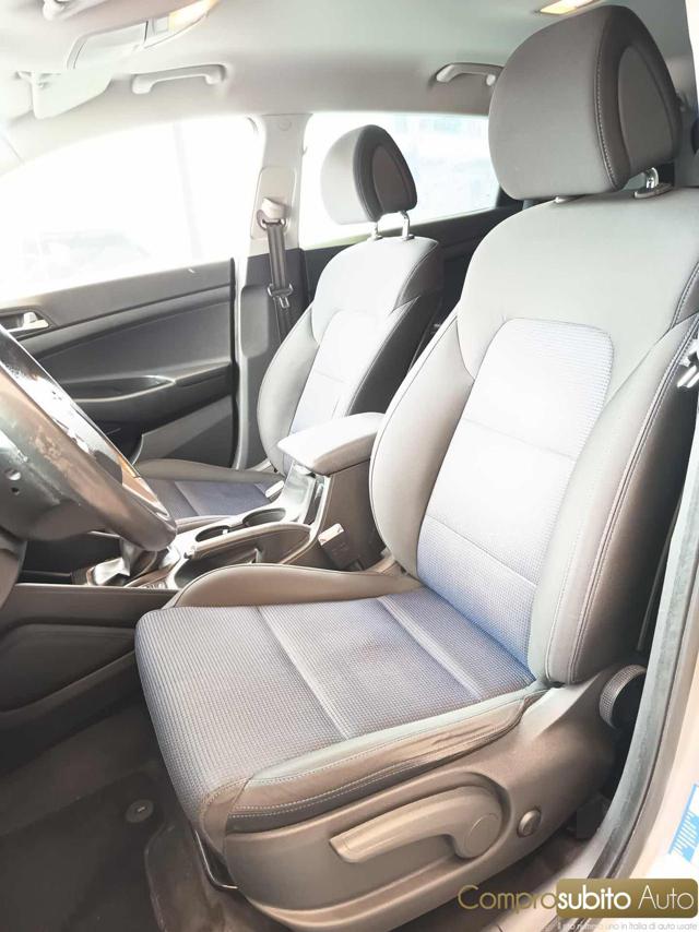 HYUNDAI Tucson usata 30
