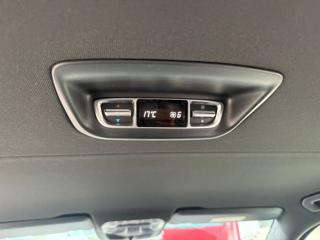 MERCEDES-BENZ V 300 usata, con USB