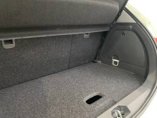 OPEL Corsa usata, con Servosterzo