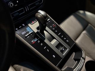 PORSCHE Macan usata, con Servosterzo