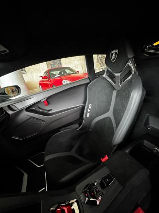 LAMBORGHINI Huracan usata 15