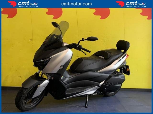 YAMAHA X-MAX 300 usata 1