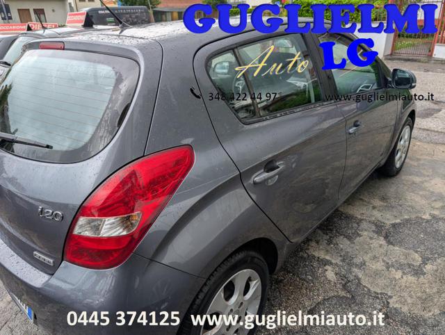 HYUNDAI i20 usata, con Climatizzatore