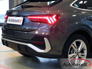 AUDI Q3 usata, con Sensori di parcheggio posteriori
