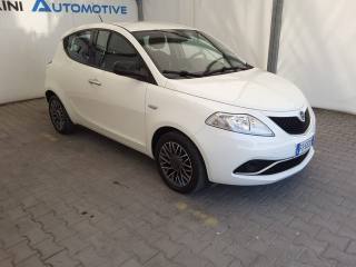 LANCIA Ypsilon usata, con Airbag