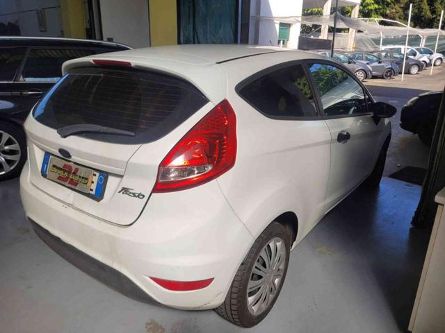 FORD Fiesta usata, con Chiusura centralizzata