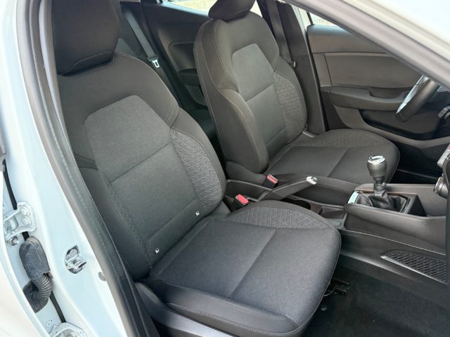 RENAULT Clio usata 27