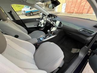 PEUGEOT 308 usata, con Controllo automatico clima