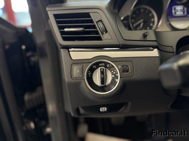 MERCEDES-BENZ E 200 usata, con Volante in pelle