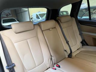 HYUNDAI Santa Fe usata, con Bluetooth