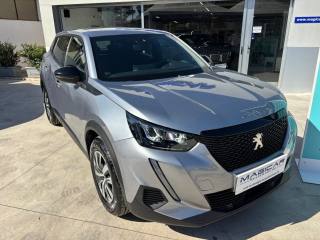 PEUGEOT 2008 usata, con Airbag