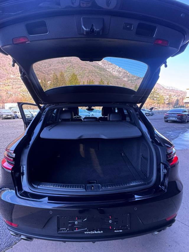 PORSCHE Macan usata, con Boardcomputer