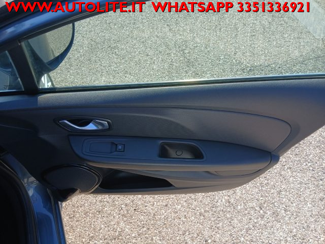 RENAULT Clio usata, con USB