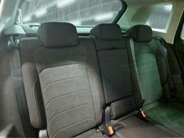 VOLKSWAGEN Tiguan usata, con Fendinebbia