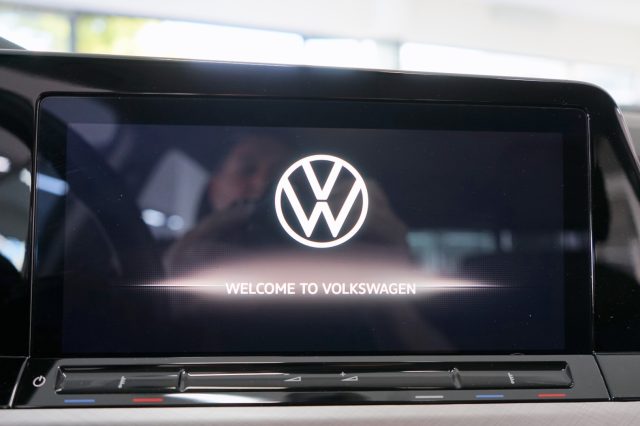 VOLKSWAGEN Golf usata 52